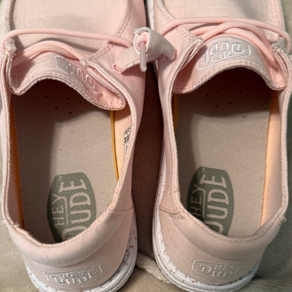 Hey Dude Light Pink Loafers - Picture 7 of 7